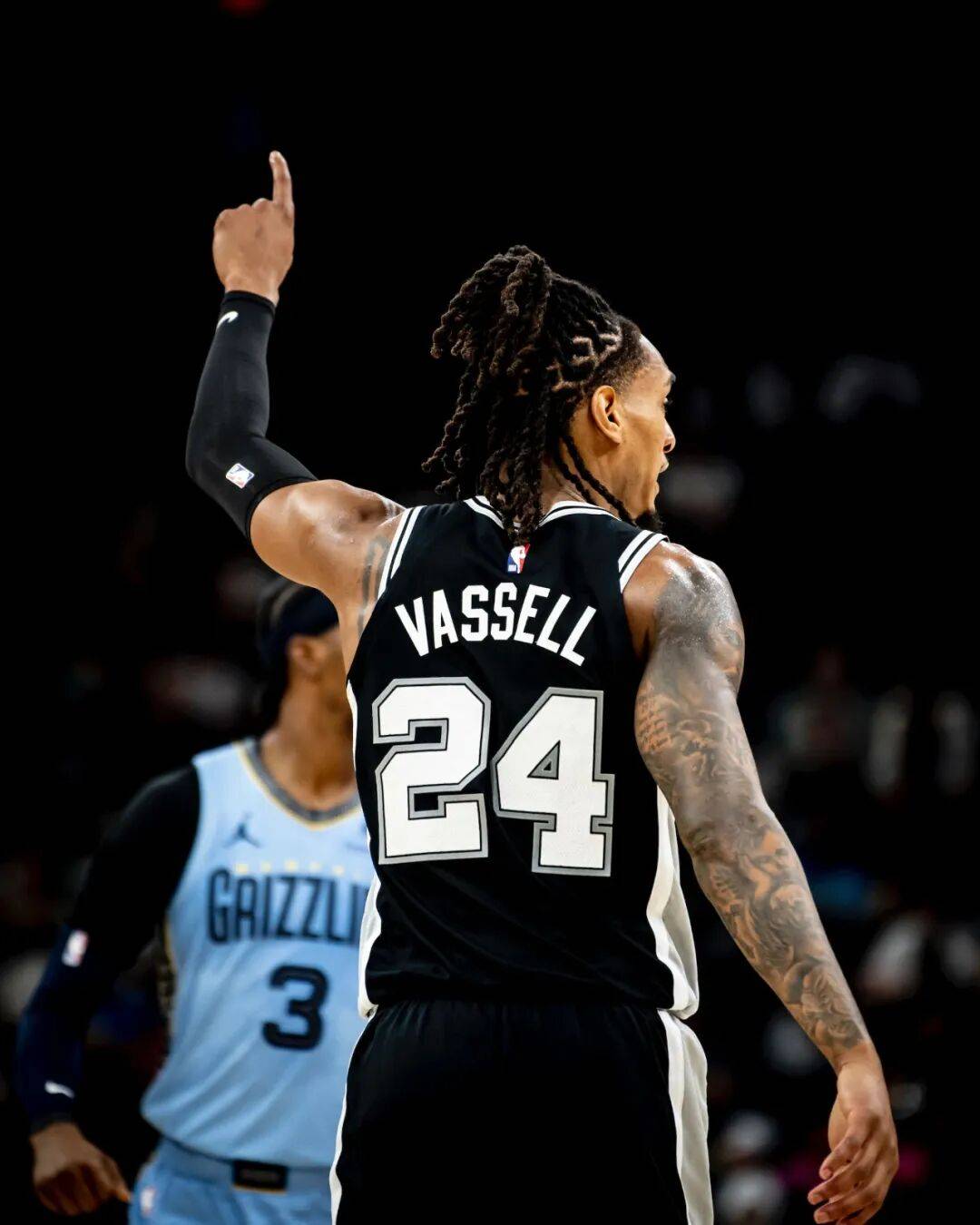 乐竟体育中文-关于马刺队老将退役，或结束光辉职业生涯的信息  第1张